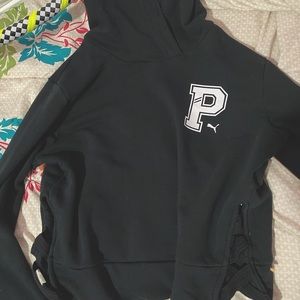 Puma Cropped Sweatshirt